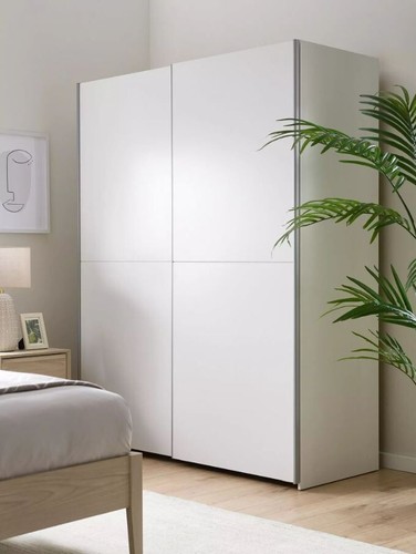 White sliding doors wardrobe